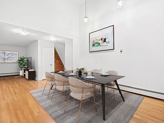 4th image of 257 W 93rd St APT 1A