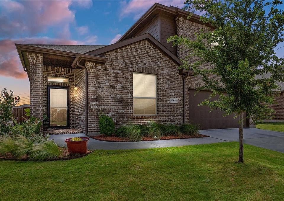 1st image of 13864 Langston Lake Dr