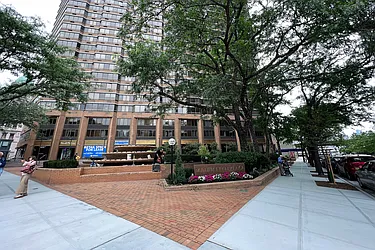 Rented by City Connections Realty