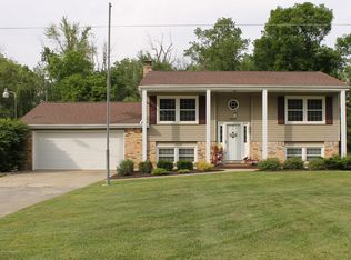 9988 Riverside Dr, Eagle, MI 48822