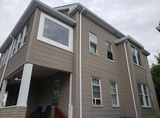 23 Amity St, Providence, RI 02909