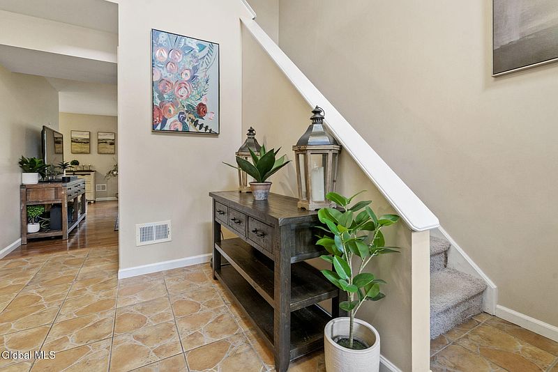 4th image of 3016 Fern Court