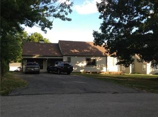 2703 S Beverly Cir, Independence, MO 64052