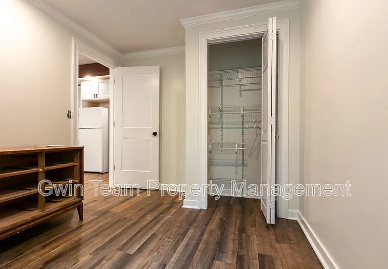4932 Rock Haven Dr — Photo 13