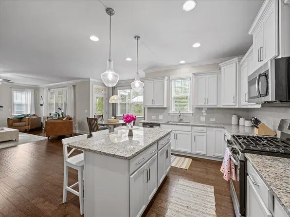 312 Cedar Pond Ct, Knightdale, NC 27545
