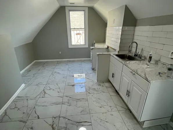 71 W Alpine St, Newark, NJ