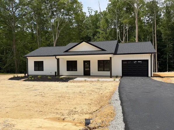93 Vandola Dr, Danville, VA 24541
