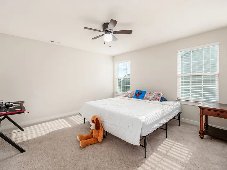 589 Melick Dr #1 — Photo 44