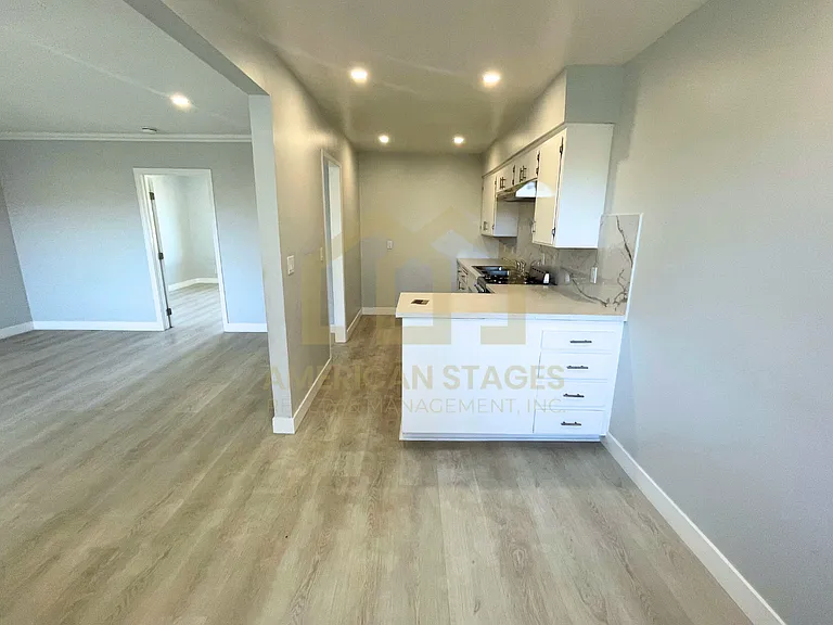 720 N G St #16 — Photo 6