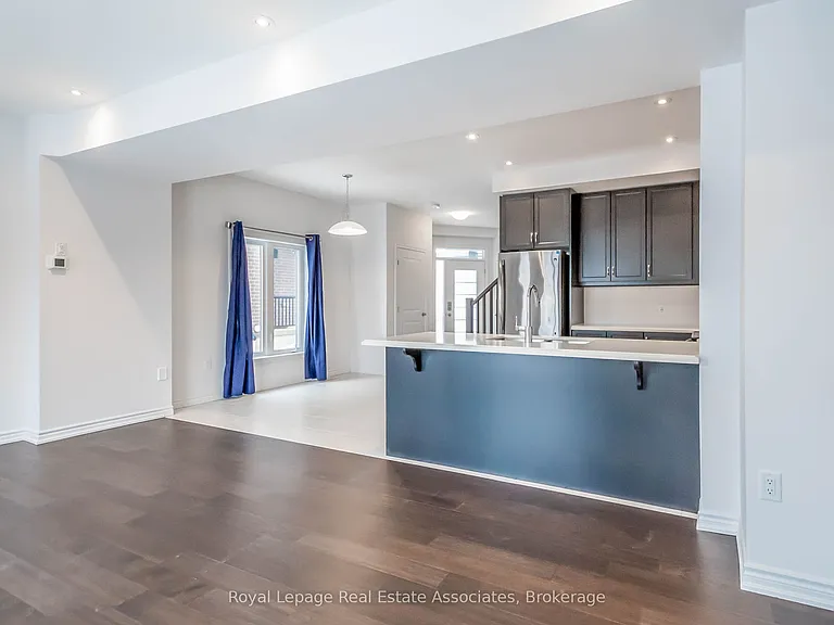 3981 Crown St — Photo 13