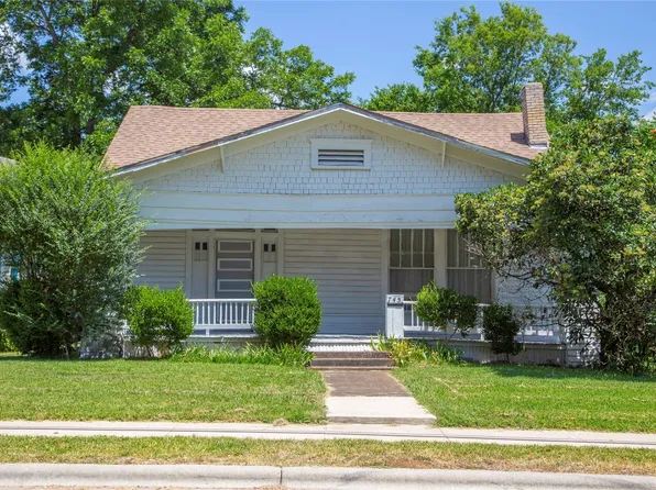 745 S Church St, Paris, TX 75460