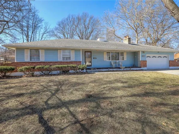 8428 James A Reed Rd, Raytown, MO 64138