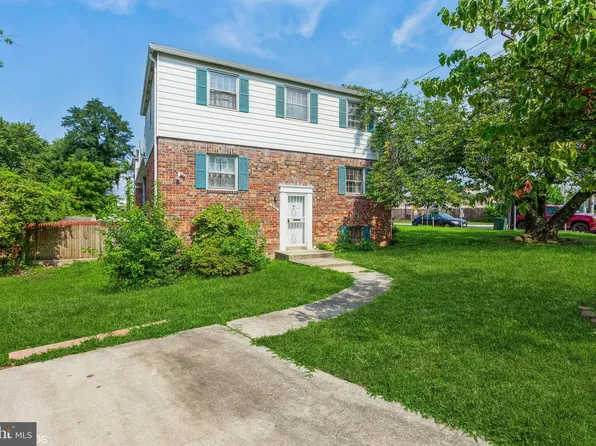201 Shady Glen Dr, Capitol Heights, MD 20743