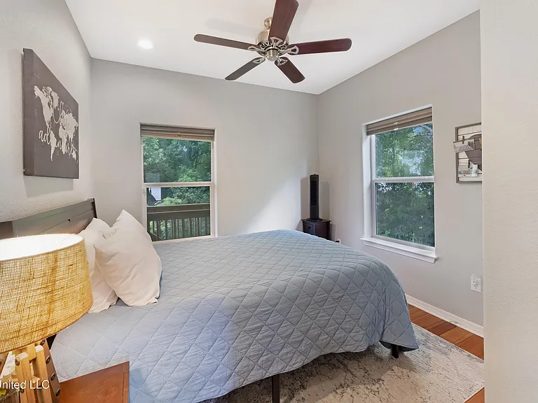 316 Fink St — Photo 9