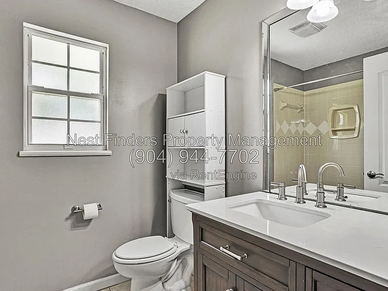 1819 Branch Vine Dr W — Photo 12