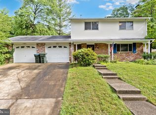 8801 Trafalgar Ct, Springfield, VA 22151