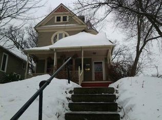 1011 Kirkwood Blvd, Davenport, IA