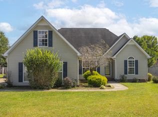 108 Mountain View Rd, Bell Buckle, TN 37020