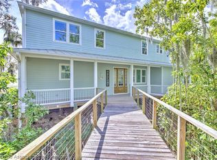 424 Lake Mirror Dr, Lake Placid, FL 33852