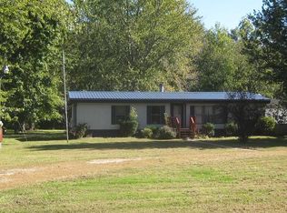 10251 N Firebaugh St, Stoy, IL 62464