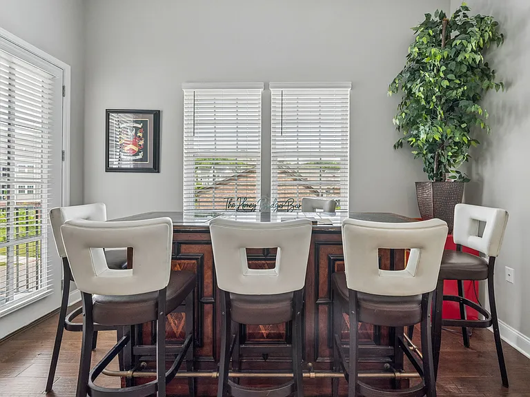 1801 Shadow Green Dr #304 — Photo 14