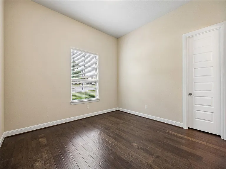 365 Arapaho Dr — Photo 13