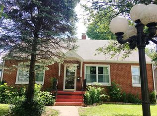 510 S 1st St, Greenville, IL 62246