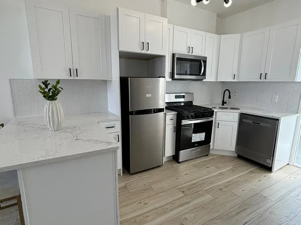 301 3rd Street image 1 of 8