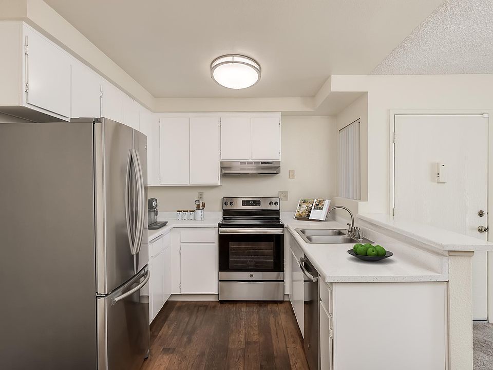 Greenbrier Apartments 574 Moss St Chula Vista CA Zillow