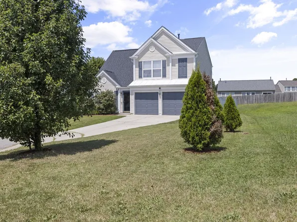 2917 Mark Oak Ct, Raleigh, NC 27610