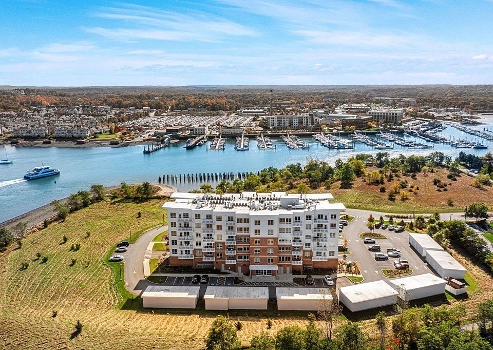 1st image of 130 Broad Reach Unit 202