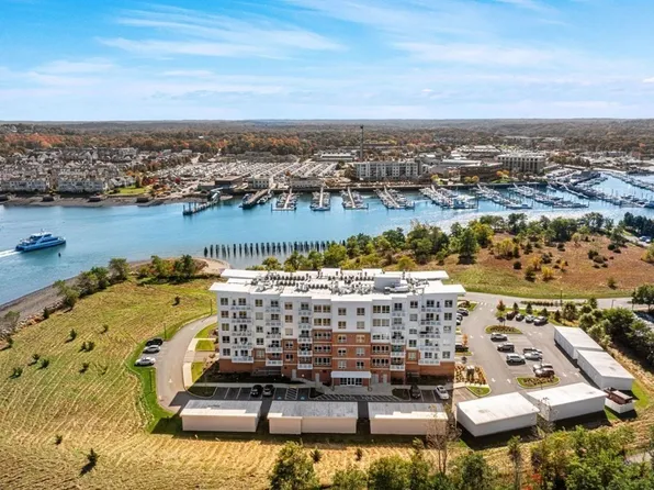 130 Broad Reach Unit 202, Weymouth, MA 02191