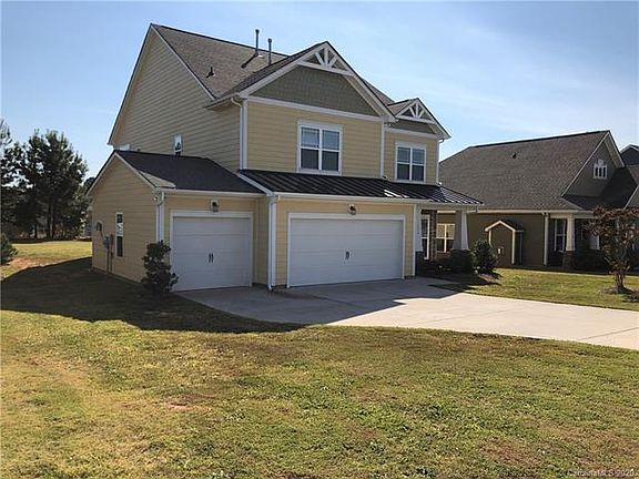 3rd image of 7379 Adirondack Dr