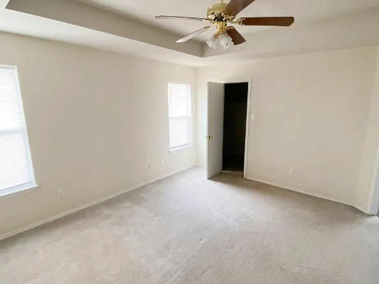 3109 Rampart Loop — Photo 9