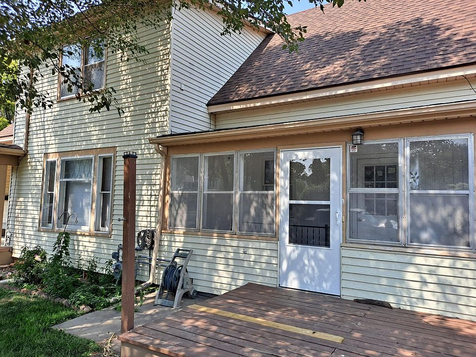 1st image of 1937 S 34th St #1