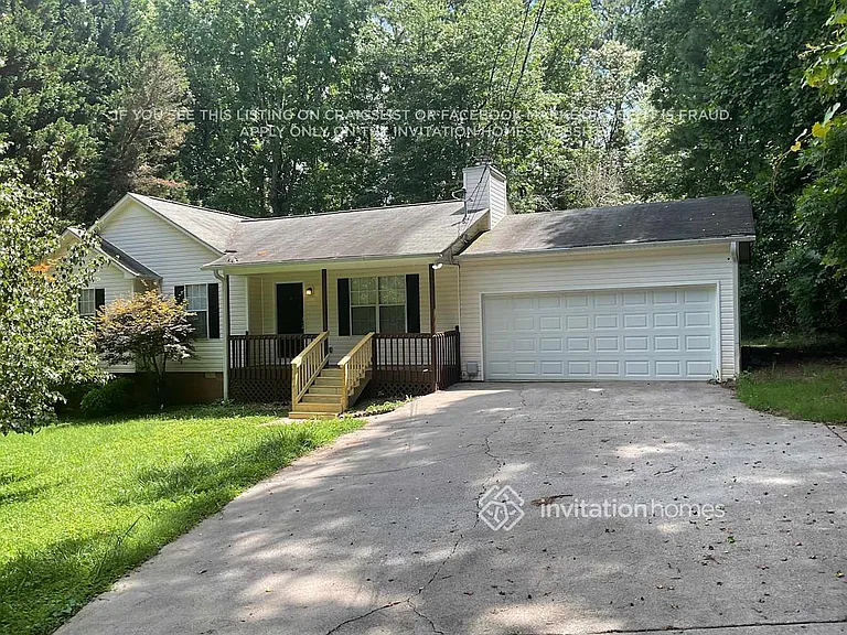 109 Childers Rd — Photo 2