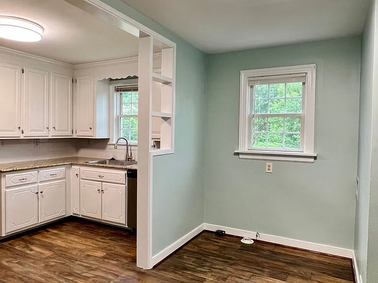 2517 Williams St — Photo 21