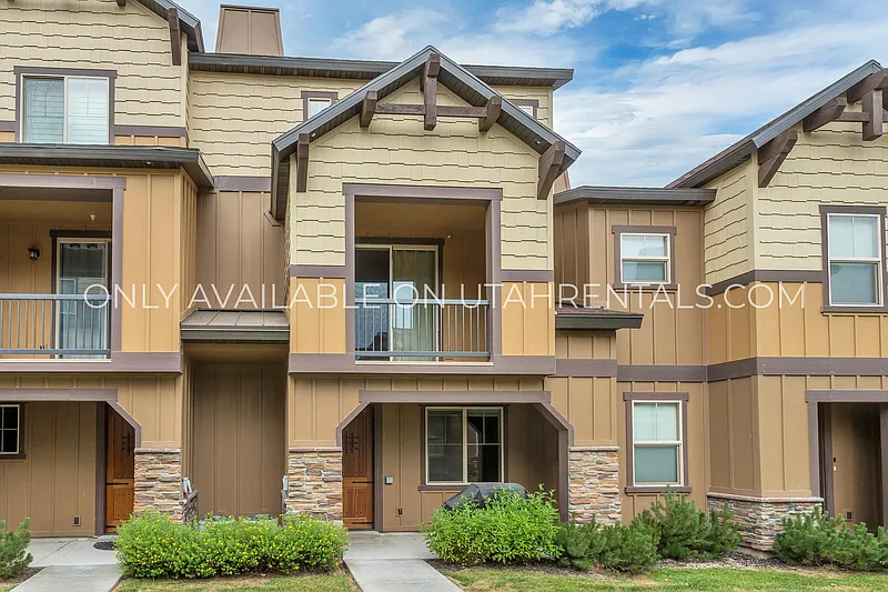 Building Photo - 13608 N Super G Ln