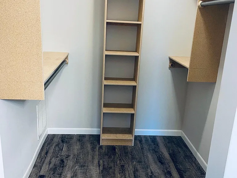 1350 N Azena St #1350 — Photo 9
