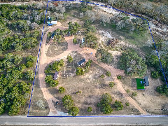 2nd image of 1156 Narrows Rd