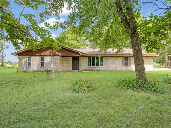 995 County Road 1555, Bonham, TX 75418