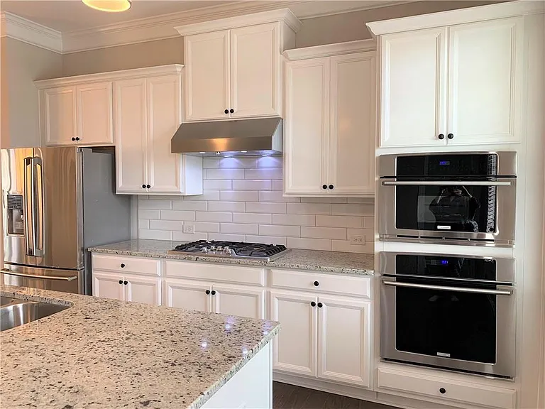 404 Caravelle Walk — Photo 10