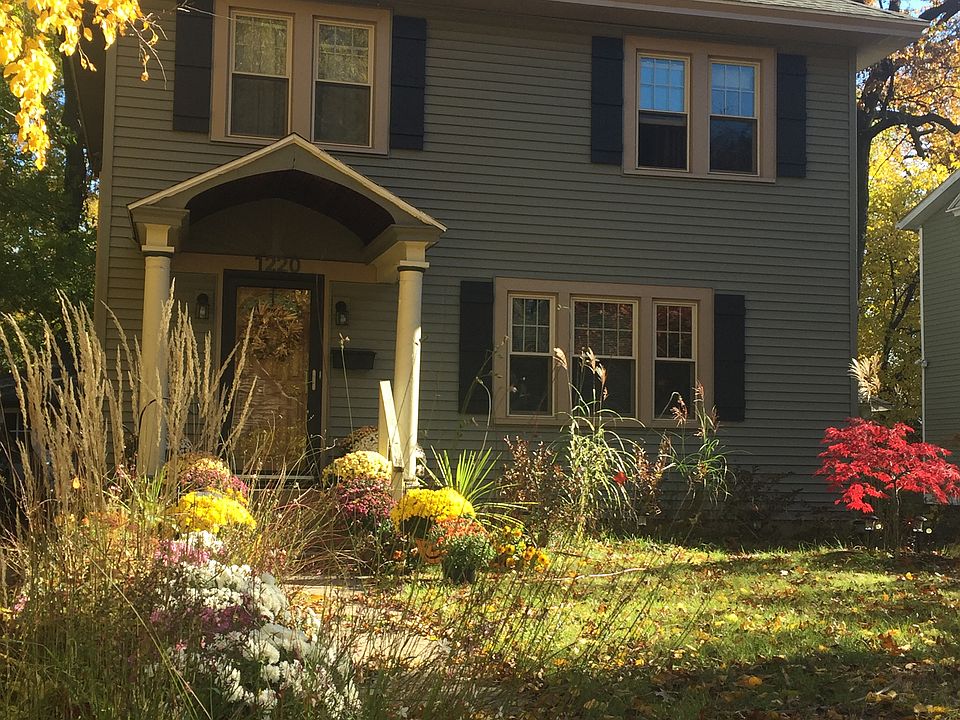 1st image of 1220 Giddings Ave SE