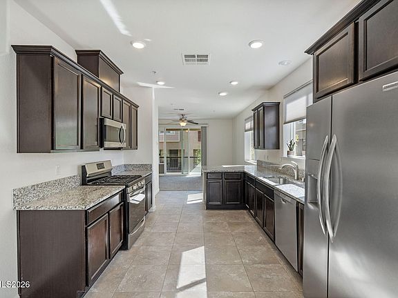 3rd image of 3040 Sterling Ridge Cir