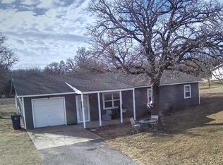 277657 E 1790th Rd, Comanche, OK 73529