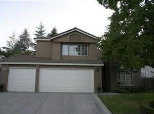 1017 E Edgemont Dr, Fresno, CA 93720