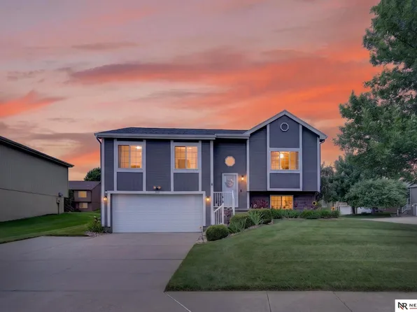 7510 N 76th Ave, Omaha, NE 68122
