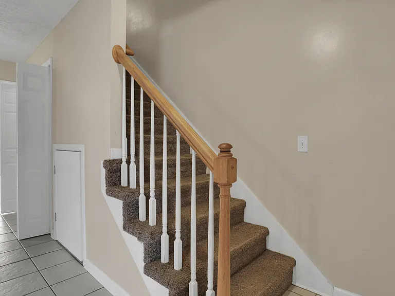 1452 Middleborough Ct — Photo 5
