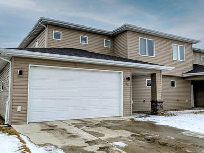 3801 Gale Cir SE, Mandan, ND, 58554