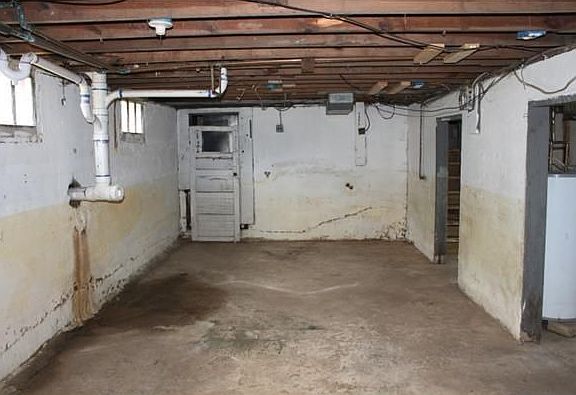 4th image of 416 Claiborne Ave